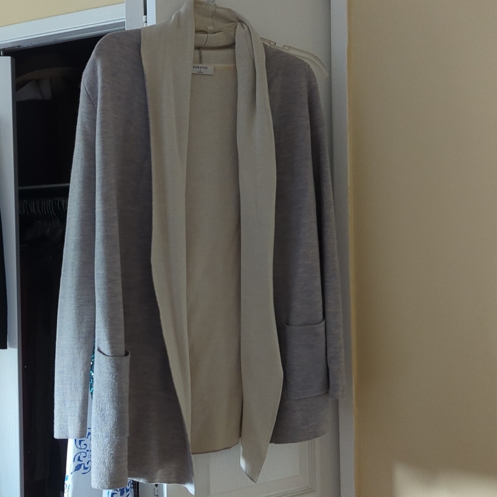 Aritzia Babaton Beekman Cardigan Sweater Grey & Cream Merino Wool Sz S
